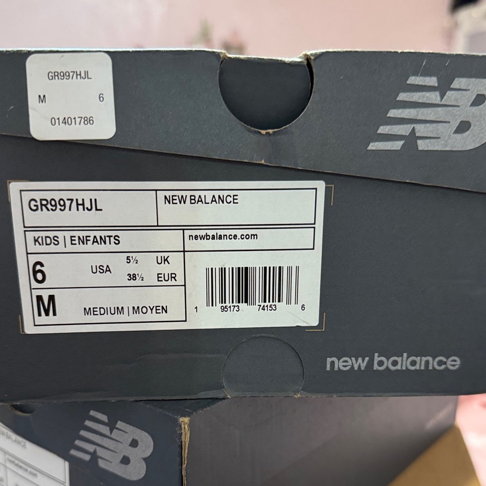 New Balance 997 Sneakers